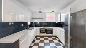 Photo 14- click for photo gallery